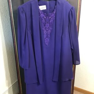 Beautiful mother of the bride dress